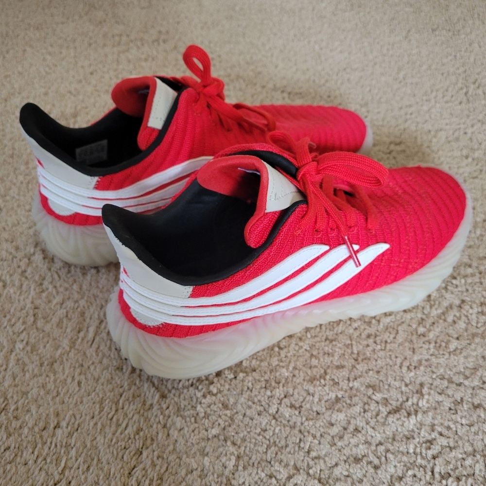 Adidas sobakov red white stripes 7